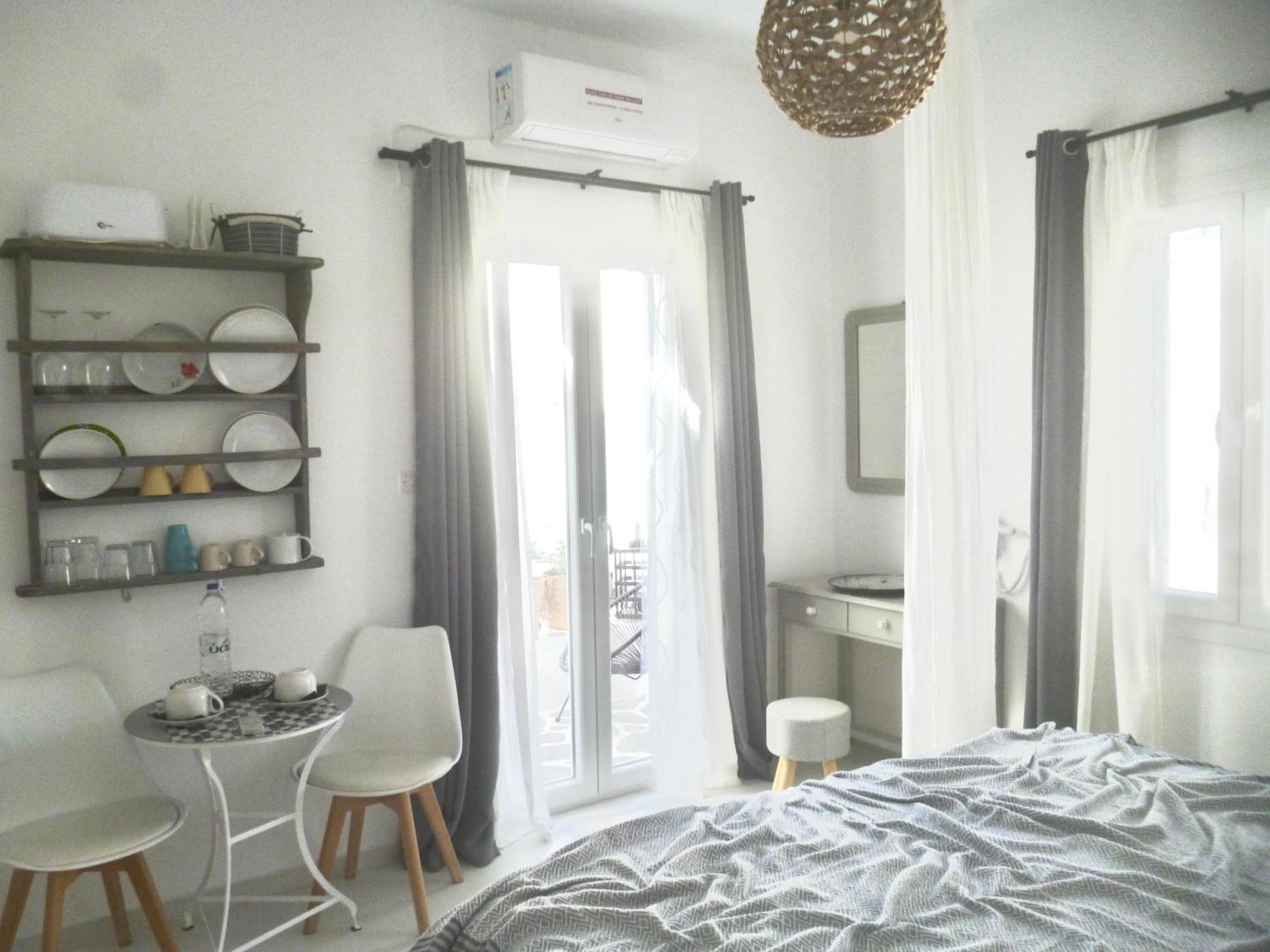 Olympian-apartments Apartment *